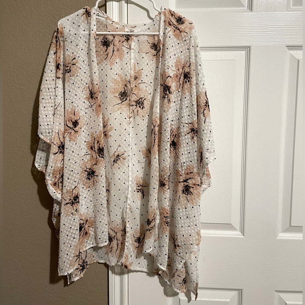 Maurice’s Floral Kimono 🌸